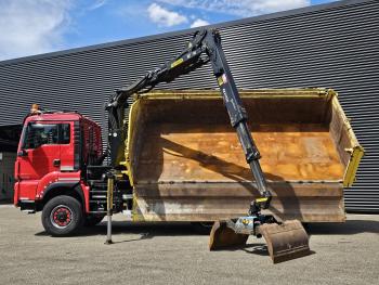 MAN TGS 33.480 6x6 / PALFINGER Z CRANE / 2 SIDE TIPPER